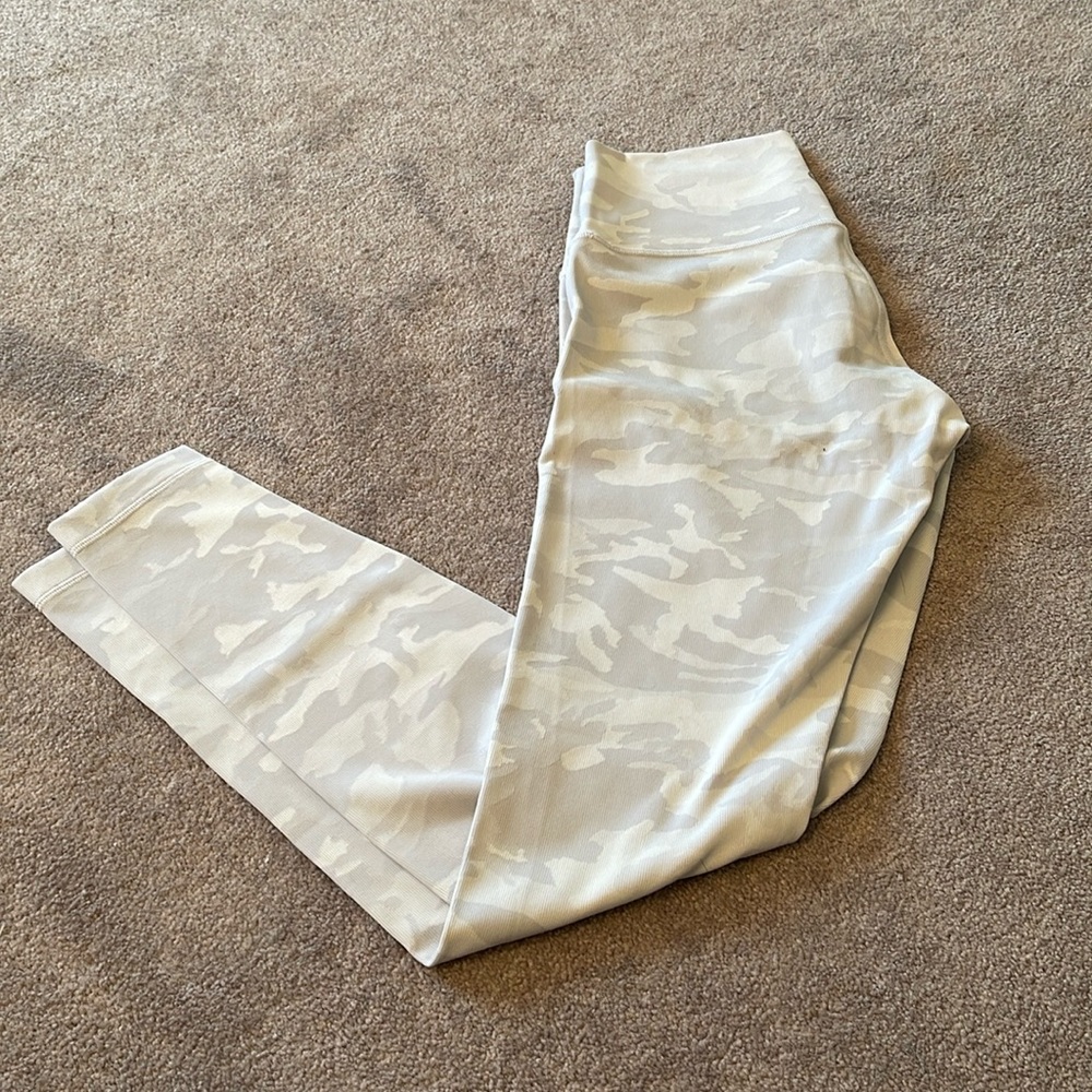 Light Grey Camo Lululemon Leggings